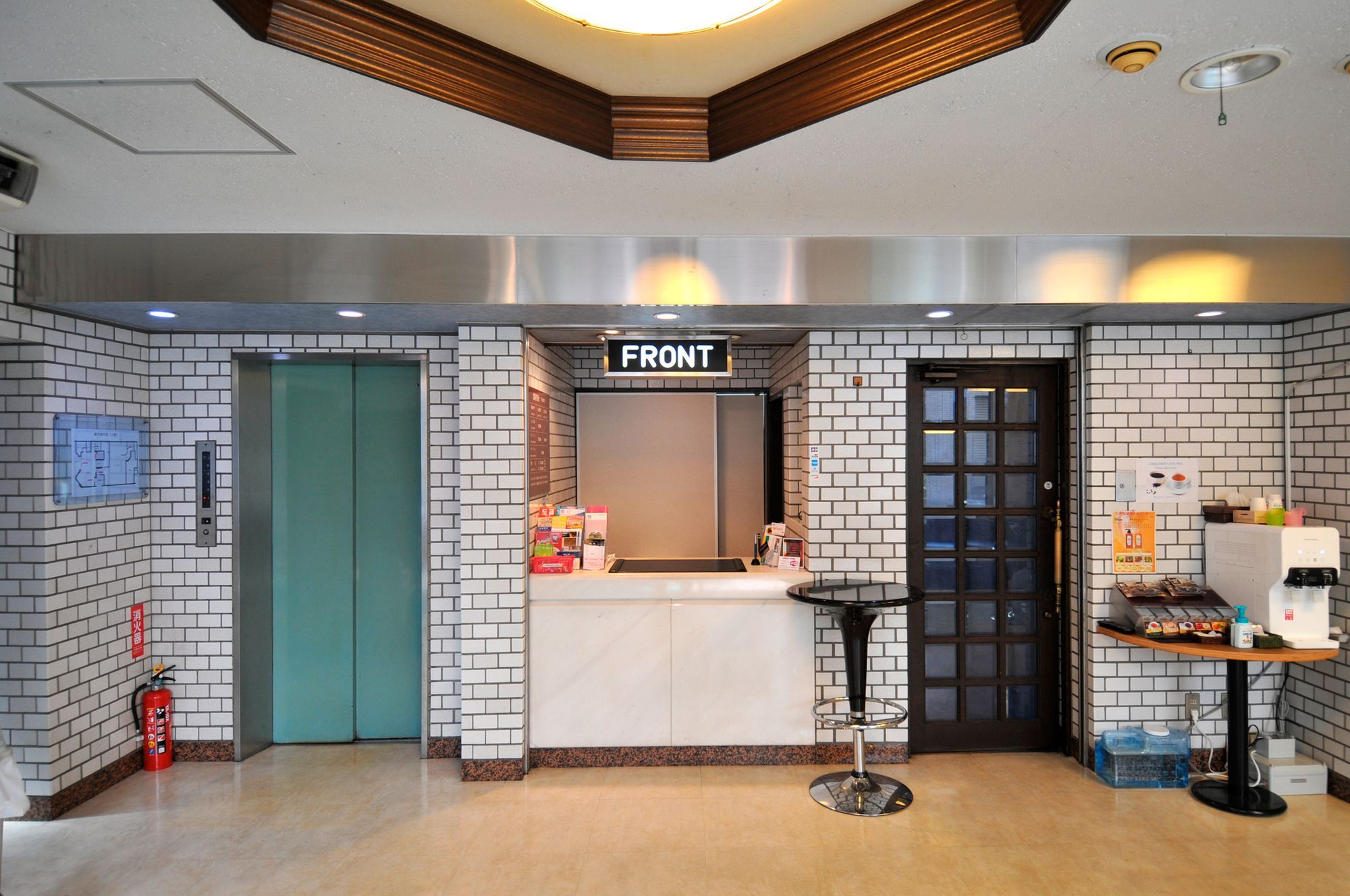 Tokyo Banyan Hotel Exterior photo